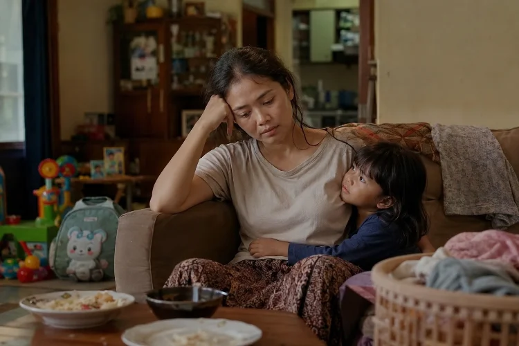 Ibu Lelah Bukan Berarti Ibu Gagal: Cara Memahami dan Menguatkan Diri