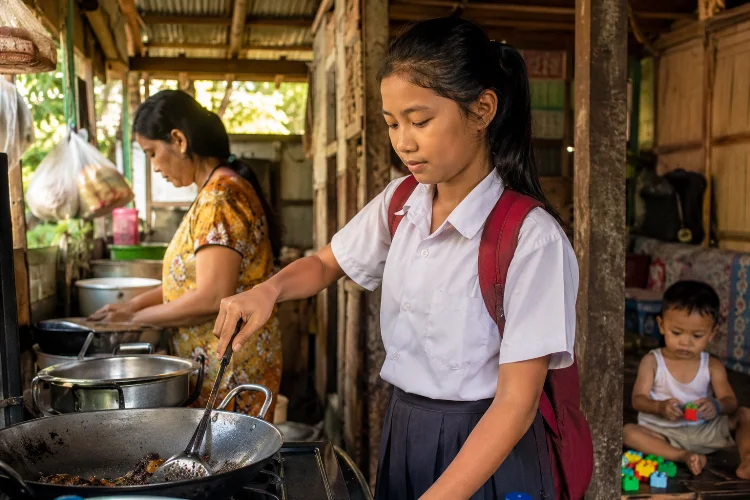Kisah Seorang Anak Perempuan yang Berjuang untuk Keluarganya